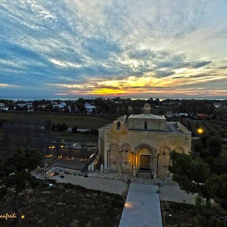 Ca Del Centro Aparthotel Manfredonia Kültér fotó