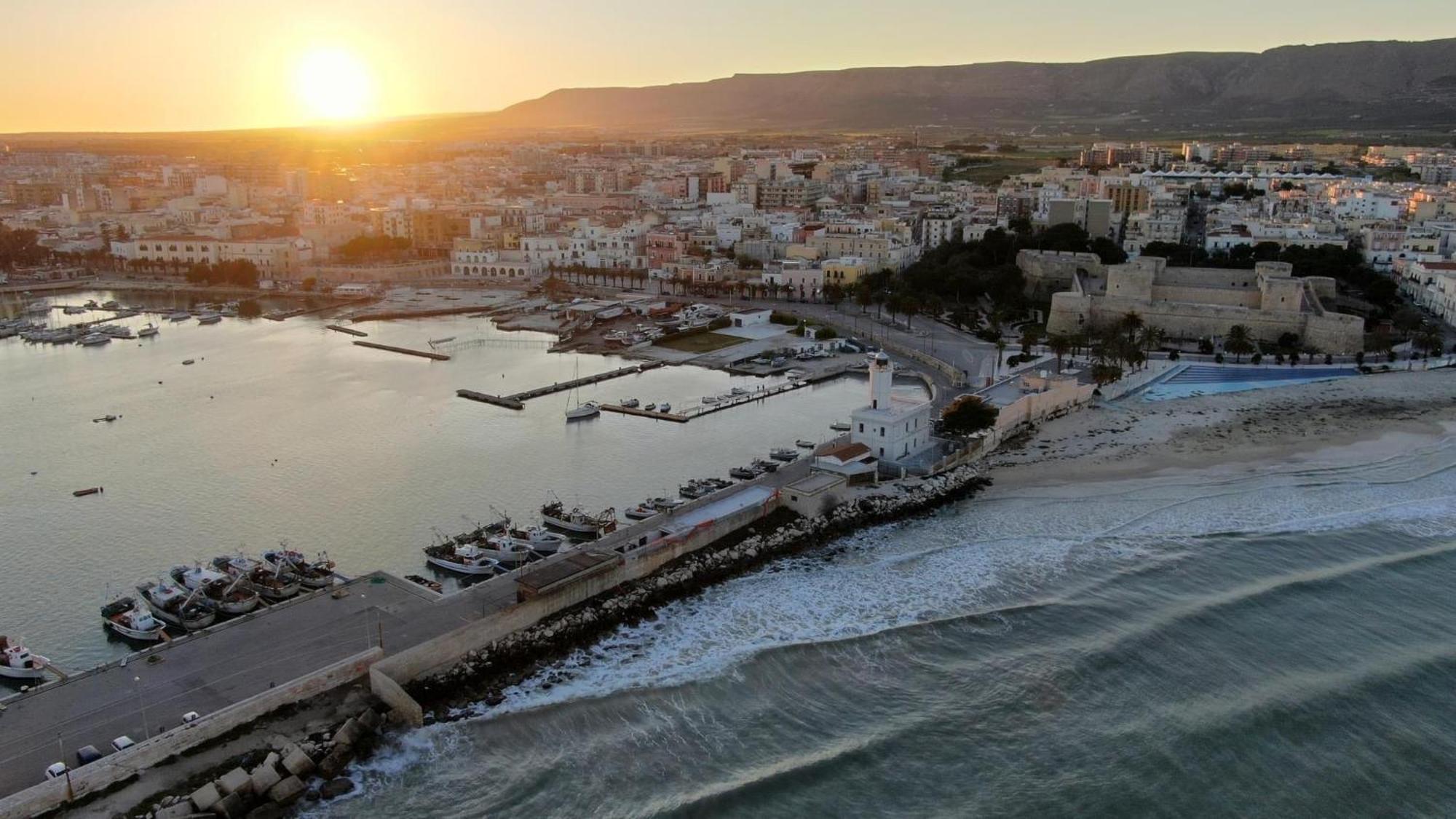 Ca Del Centro Aparthotel Manfredonia Kültér fotó
